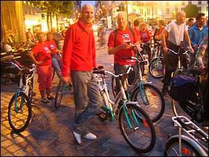 Fietsweekend Parijs, fietsen in Parijs Bike-A-Round 4-6 augustus 2006 (82).jpg