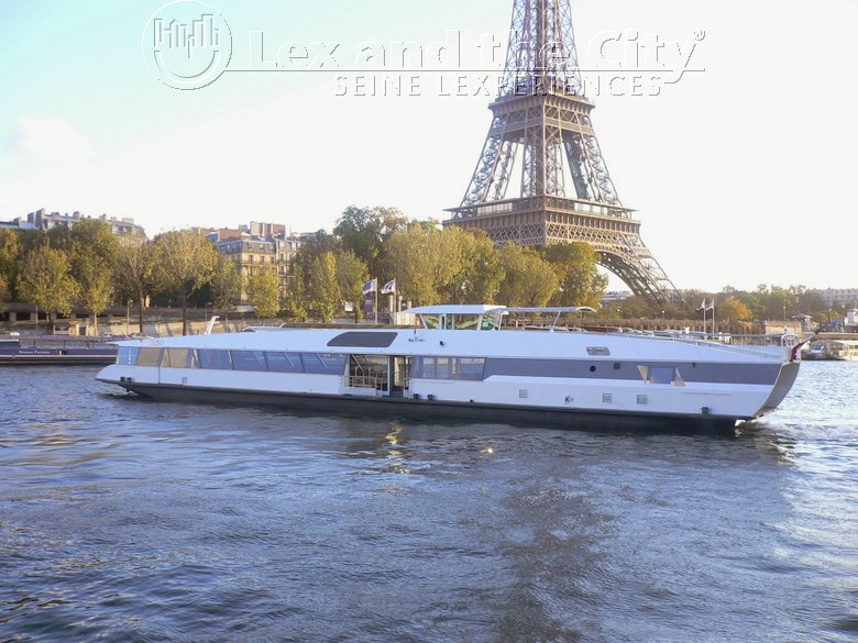 Bedrijfsuitjes Parijs boottocht privé dinner cruise seine (20).JPG