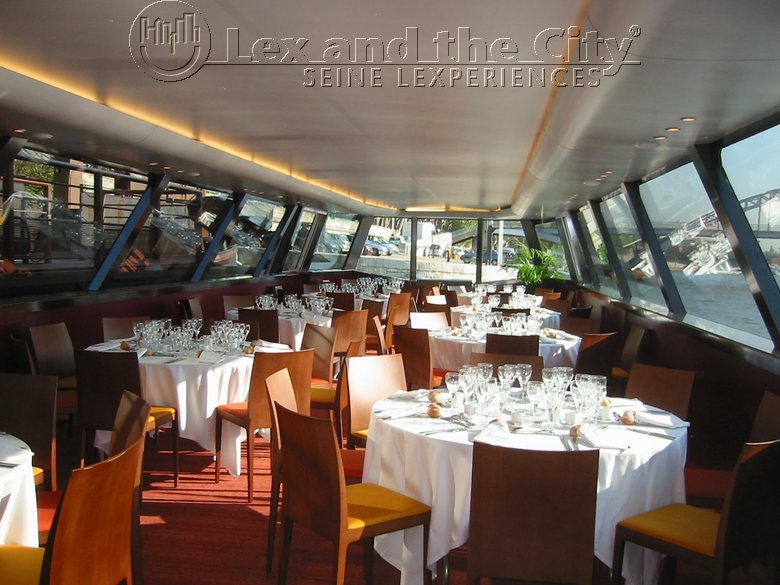 Bedrijfsuitjes Parijs boottocht privé dinner cruise seine (31).JPG