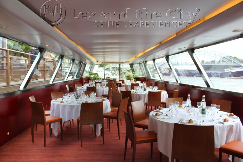 Bedrijfsuitjes Parijs boottocht privé dinner cruise seine (36).JPG