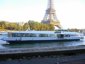 Bedrijfsuitjes Parijs boottocht privé dinner cruise seine (19).JPG