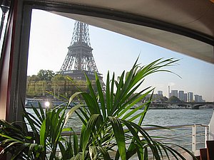 Bedrijfsuitjes Parijs boottocht privé dinner cruise seine (30).JPG