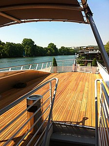 Bedrijfsuitjes Parijs boottocht privé dinner cruise seine (44).JPG