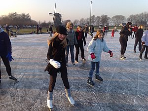 Ice Skating Netherlands Holland Lex and the City Skate-A-Round on Ice (247).jpg