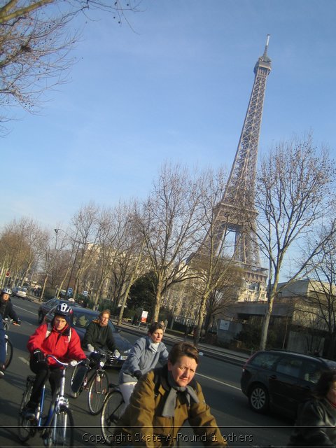 Bedrijfsuitje Fietsen in Parijs Sportief uitje Bike-A-Round 13-1-2006 A-Round (1).JPG