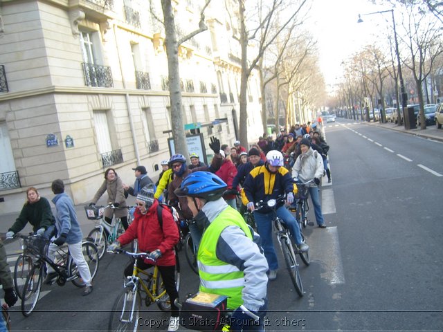 Bedrijfsuitje Fietsen in Parijs Sportief uitje Bike-A-Round 13-1-2006 A-Round (101).jpg