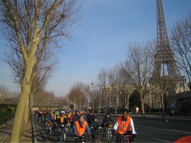 Bedrijfsuitje Fietsen in Parijs Sportief uitje Bike-A-Round 13-1-2006 A-Round (106).jpg