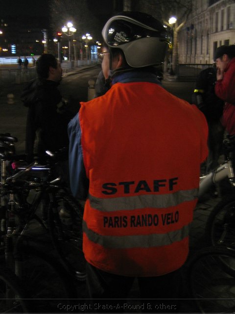 Bedrijfsuitje Fietsen in Parijs Sportief uitje Bike-A-Round 13-1-2006 A-Round (28).JPG
