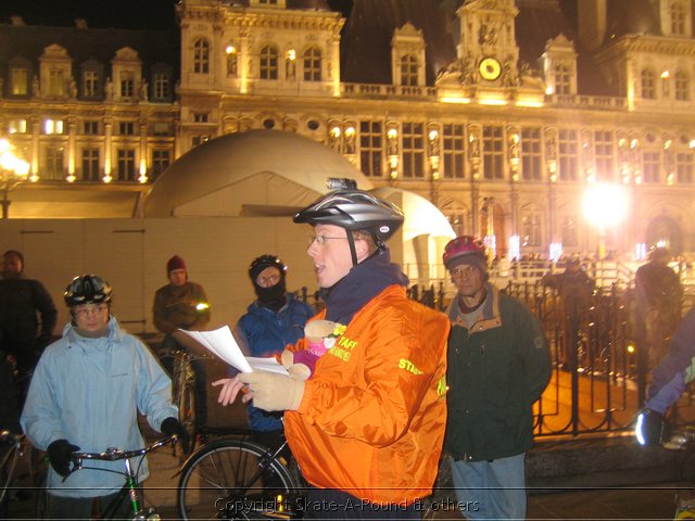 Bedrijfsuitje Fietsen in Parijs Sportief uitje Bike-A-Round 13-1-2006 A-Round (30).jpg