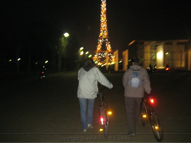 Bedrijfsuitje Fietsen in Parijs Sportief uitje Bike-A-Round 13-1-2006 A-Round (37).jpg
