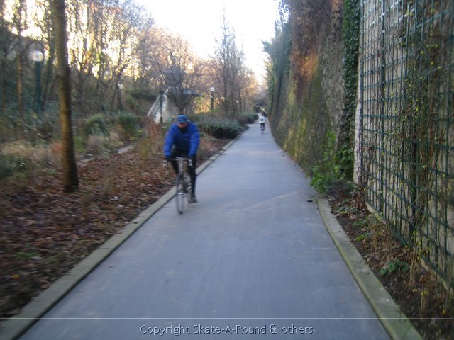 Bedrijfsuitje Fietsen in Parijs Sportief uitje Bike-A-Round 13-1-2006 A-Round (58).jpg
