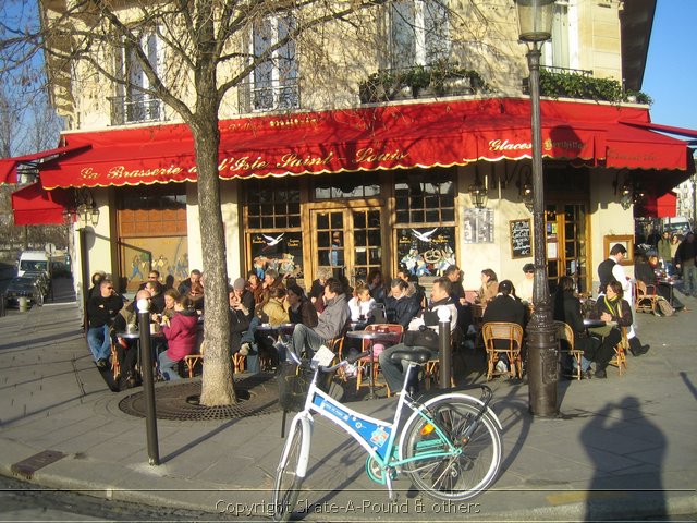 Bedrijfsuitje Fietsen in Parijs Sportief uitje Bike-A-Round 13-1-2006 A-Round (71).jpg