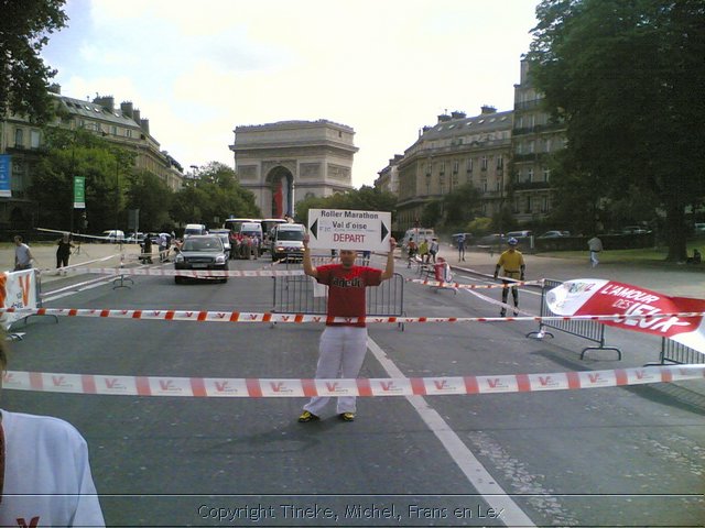 Marathonweekend Parijs, skaten in Parijs, Skate-A-Round, juni 2005 (1).jpg