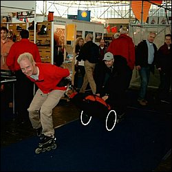 Paul van der Meer en Lex van Buuren testen Wheelie.jpg