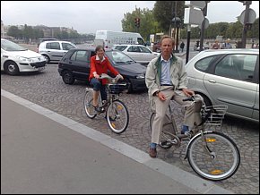 Skaten en fietsen door Parijs, A-Round Parijs aug2007 (5).jpg