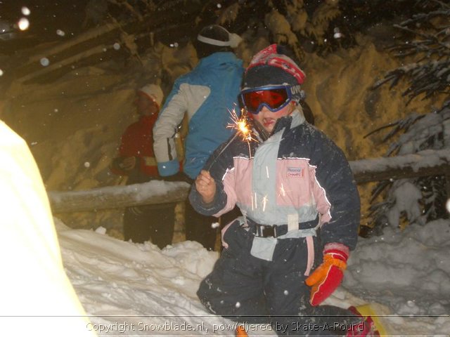 Wintersport vakantie alleengaanden - Carve-A-Round Yearly - foto's kerst 2005 (137).jpg