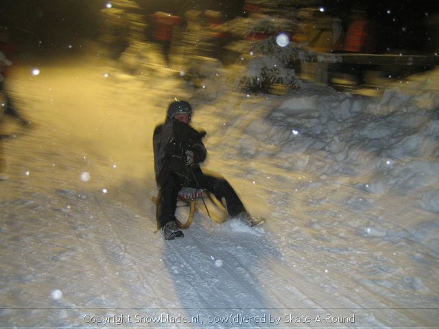 Wintersport vakantie alleengaanden - Carve-A-Round Yearly - foto's kerst 2005 (73).jpg