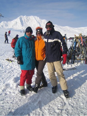 Wintersport vakantie alleengaanden - Carve-A-Round Yearly - foto's kerst 2005 (83).jpg
