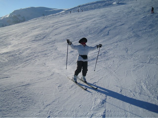 Wintersport vakantie alleengaanden - Carve-A-Round Yearly - foto's kerst 2005 (92).jpg