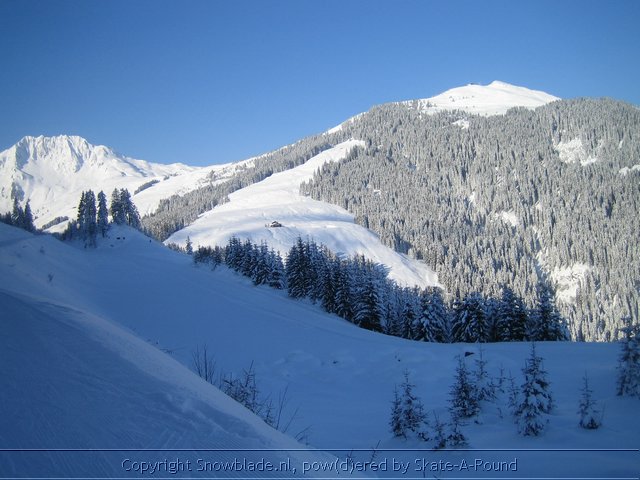 Wintersport vakantie alleengaanden - Carve-A-Round Yearly - foto's kerst 2005 (94).jpg