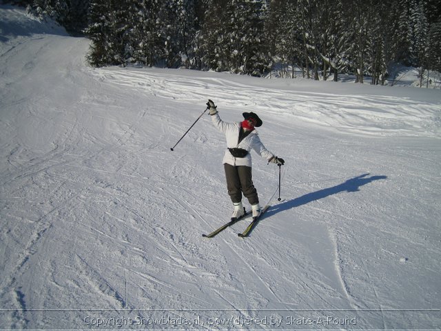 Wintersport vakantie alleengaanden - Carve-A-Round Yearly - foto's kerst 2005 (96).jpg