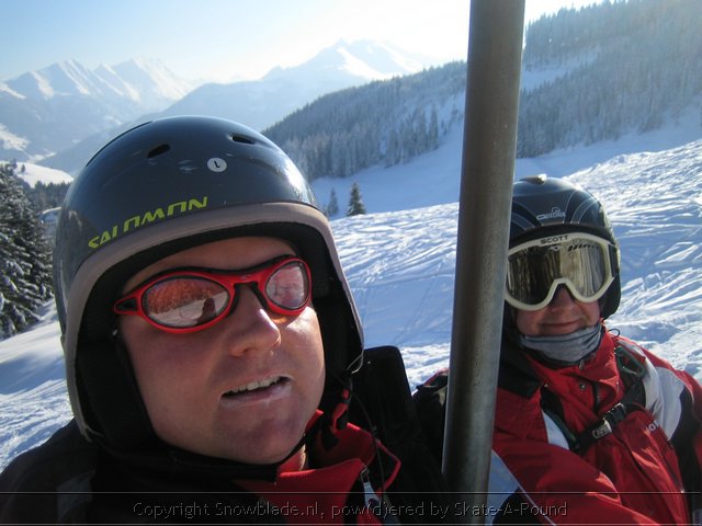 Wintersport vakantie alleengaanden - Carve-A-Round Yearly - foto's kerst 2005 (99).jpg