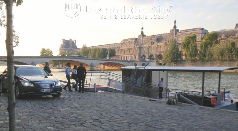 Aanzoek in Parijs op de Seine met cool en comfortabel bootje (7).JPG
