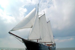 Sailingboat for Meetups in Amsterdam 