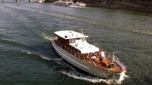 Rondvaart luxe privé boot Parijs Seine 