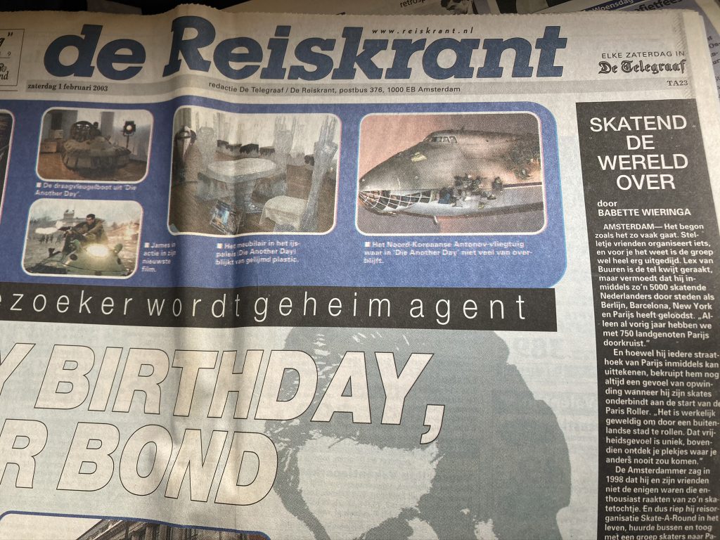 Interview met Lex van Buuren van Skate-A-Round op de voorpagina bovenaan in de Reiskrant van de Telegraaf.