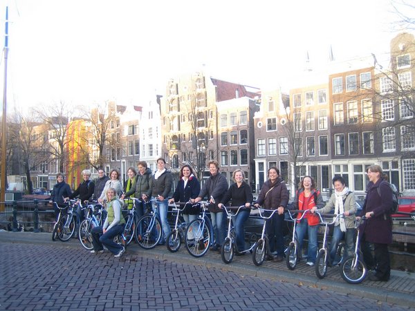 Privé uitje met de groep in Amsterdam met een lokale gids van Lex and the City