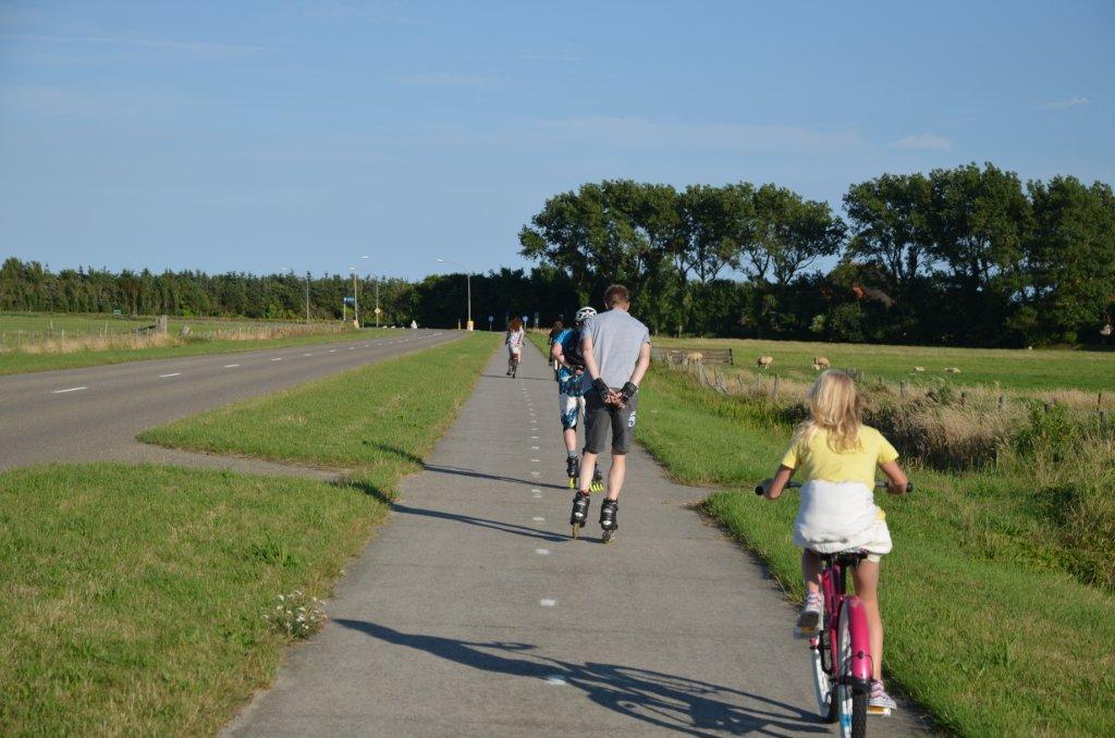 Tailor made bike tour Texel - inline skating possible as well