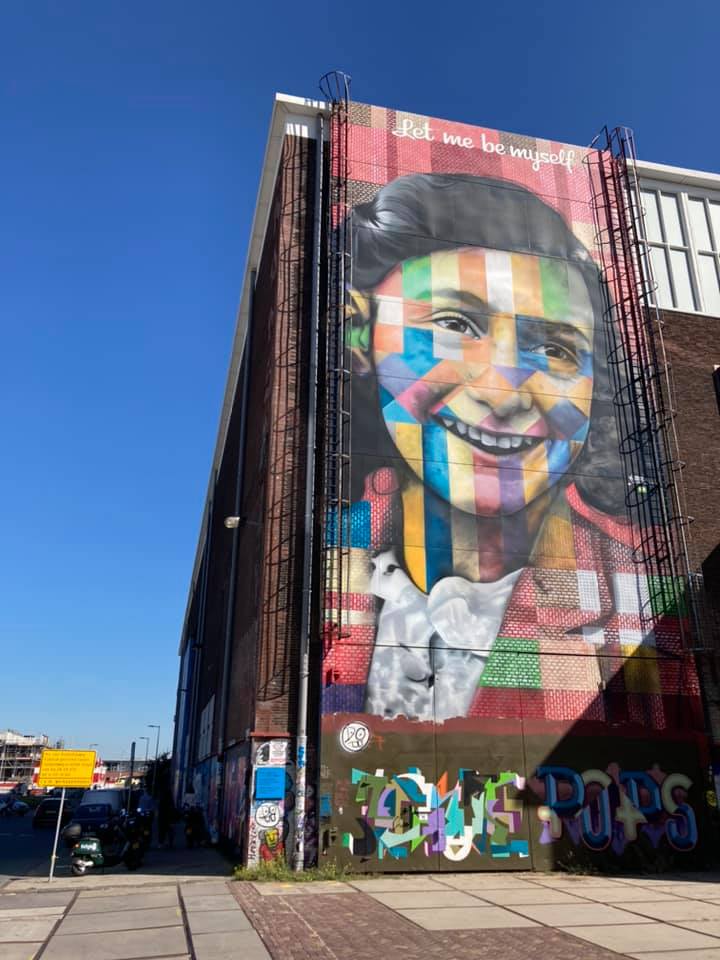 Anne Frank Street Art - NDSM Werf - Amsterdam Noord - Anders-dan-anders fietstours